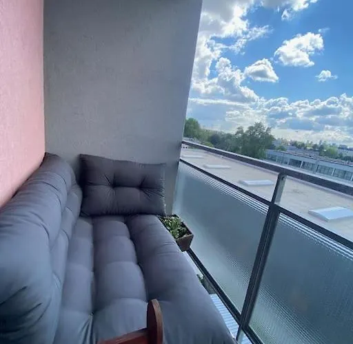 Sunset View, Near The Airport & Private Parking Appartamento *