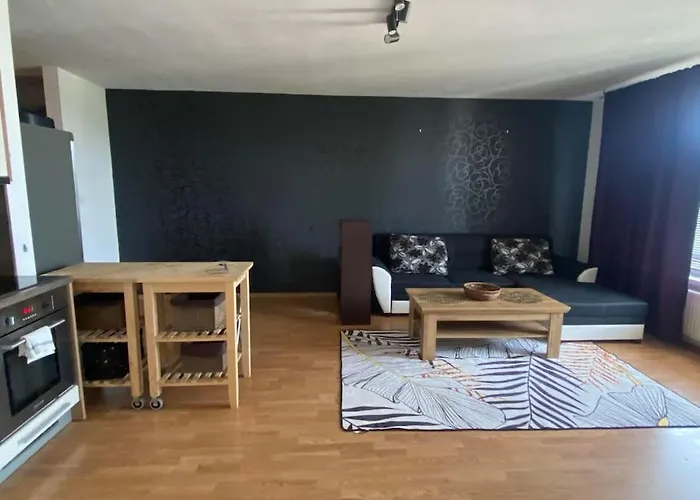 Appartamento Sunset View, Near The Airport & Private Parking