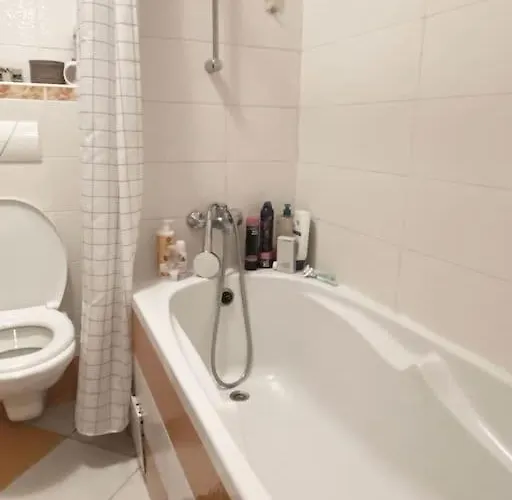 Sunset View, Near The Airport & Private Parking * Bratislava